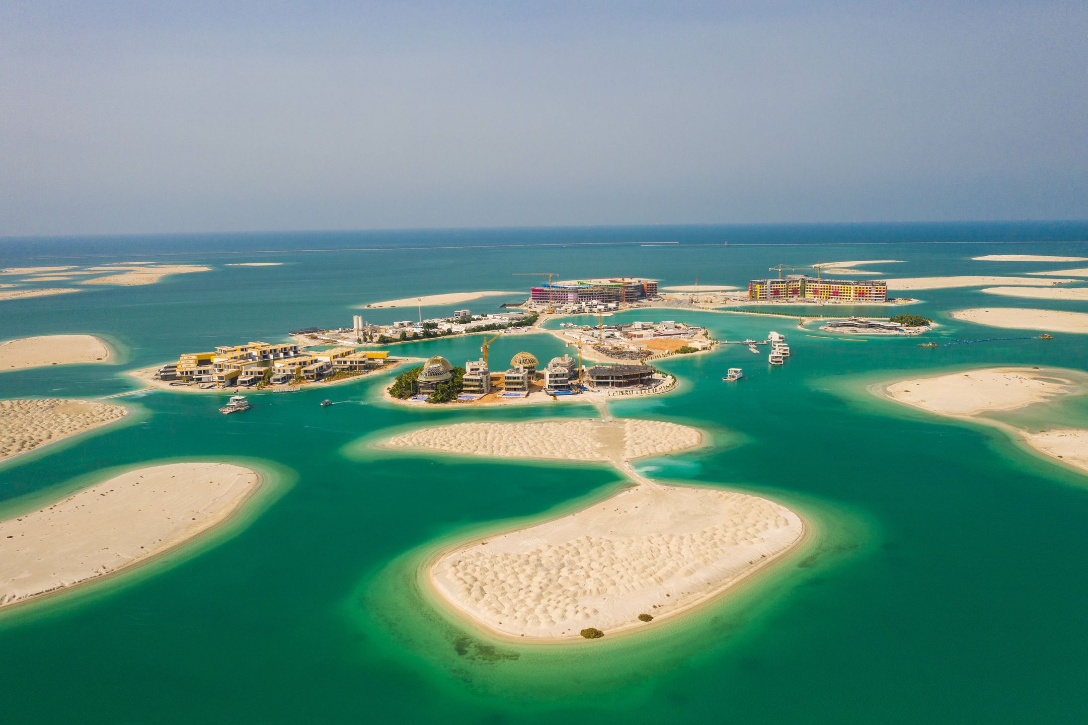 Wyspy The World w Dubaju z lotu ptaka