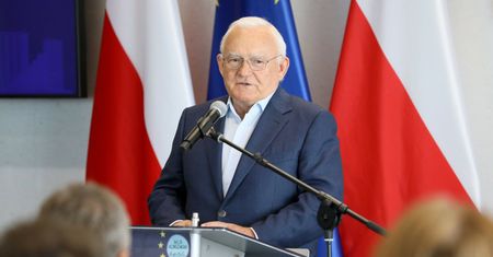 Miller nie przebierał w słowach. "Hołownia sam się wykańcza"