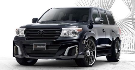 Wielki, czarny bizon - Toyota Land Cruiser V8 od Wald International