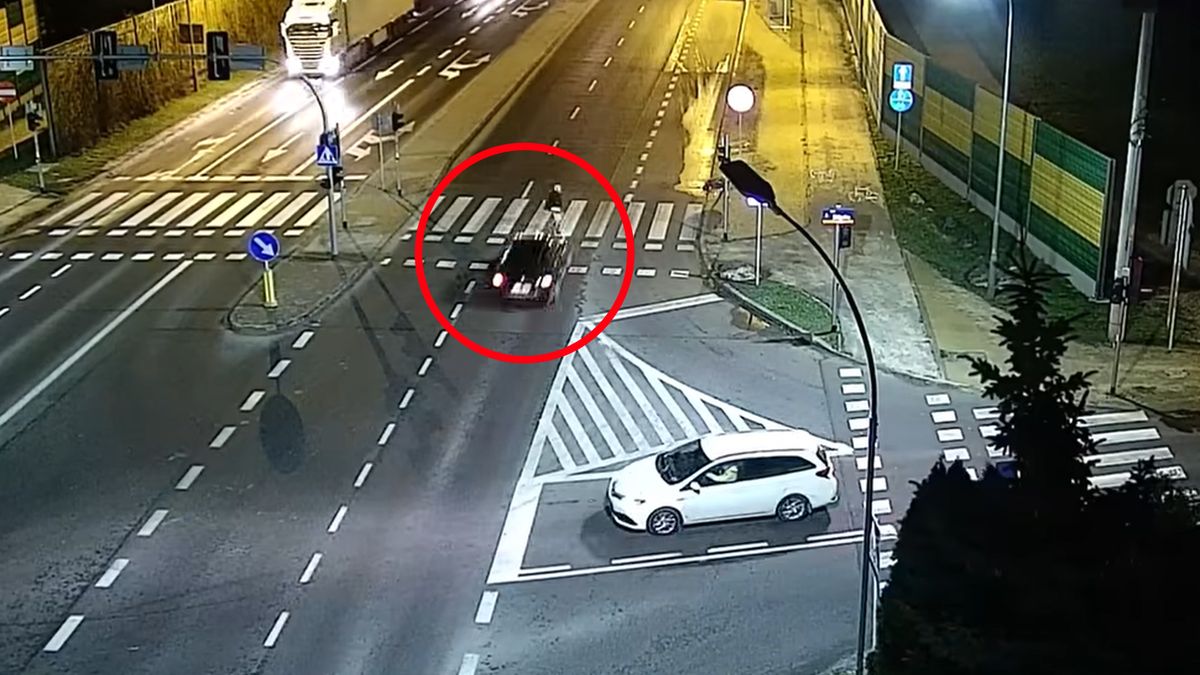 Moment wypadku zarejestrował miejski monitoring