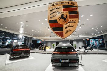 Porsche ma problem. Sprzedaż luksusowych aut spadła