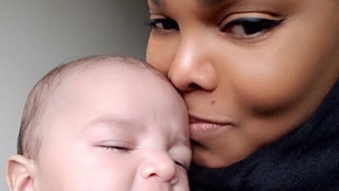 Janet Jackson zaskoczyła wszystkich, gdy okazało się, że zaszła w ciążę w wieku 50  lat