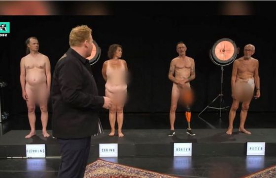 Duńska telewizja przedstawia nagie ciała zwykłych ludzi. Program budzi kontrowersje