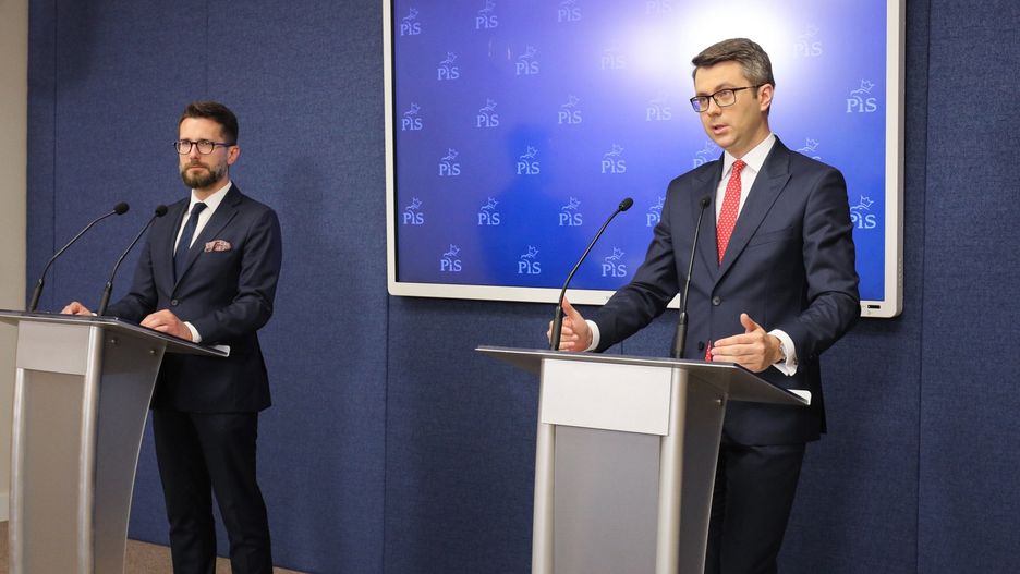 Piotr Mueller, Radosław Fogiel
