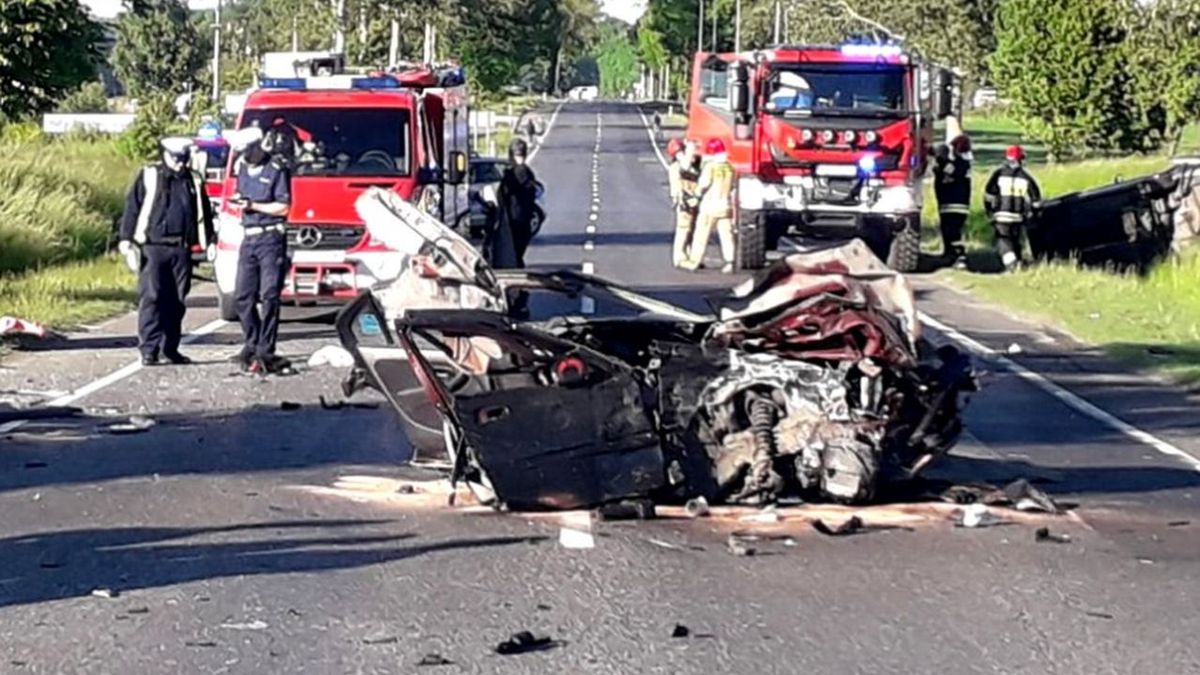 Uciekała przed policją, zderzyła się z vw jettą i vw passtem