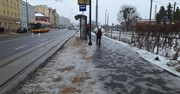 Grudziądz: "Nie trzeba iść na lodowisko, bo jest na chodnikach". Co robią służby?