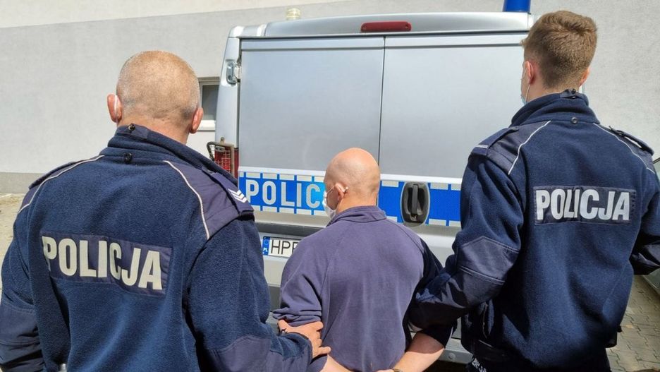 Rybnik. 42-latek rzucił się z nożem na 28-letniego mężczyznę.