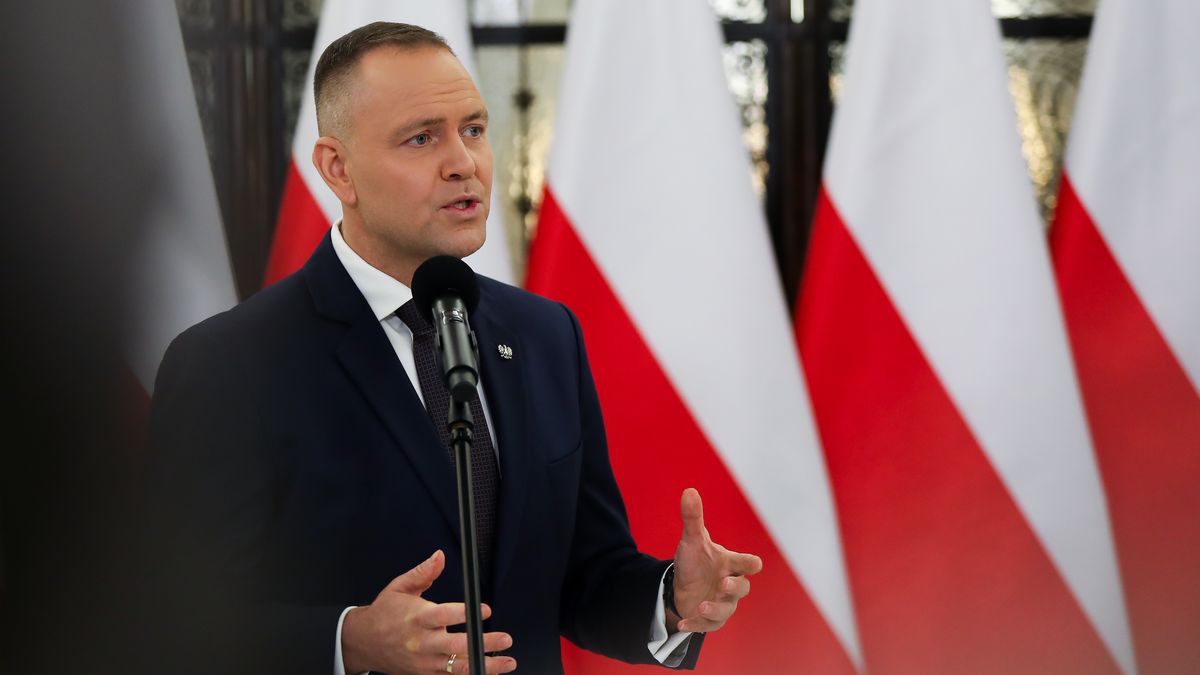 In Warsaw, Poland, on February 26, 2026, Karol Nawrocki, President of Poland, speaks to the media after Radoslaw Sikorski's statement on the tasks of Polish foreign policy at the Sejm of the Republic of Poland. Radoslaw Sikorski, Deputy Prime Minister and Minister of Foreign Affairs, delivers his statement on Polish foreign policy in the Sejm of the Republic of Poland in 2026. In it, he emphasizes the role of the country's security, the importance of a strong EU, and Poland's global activity. President Karol Nawrocki attends the speech and addresses the media after the Deputy Prime Minister's address. (Photo by Klaudia Radecka/NurPhoto via Getty Images)