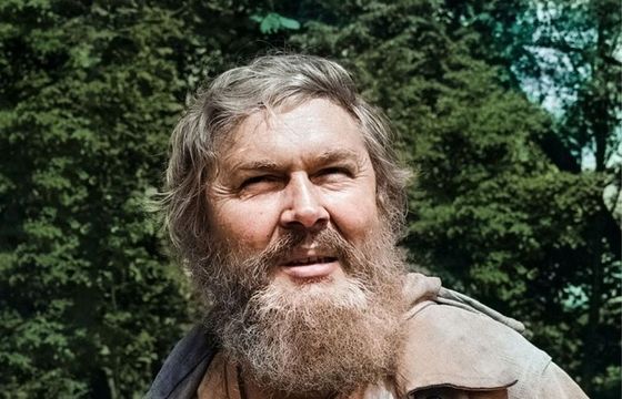 1 listopada niemal bez emisji kultowego „Znachora”