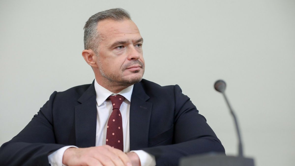 Sąd umorzył sprawę "polskiego wątku" afery korupcyjnej dotyczącej Sławomira Nowaka