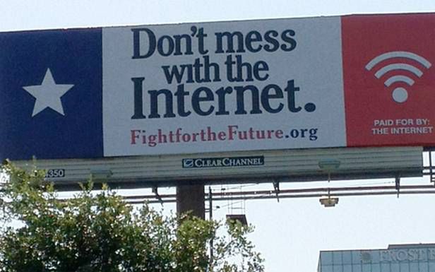 Popierał SOPA, teraz ma problem. Internauci nie zapominają