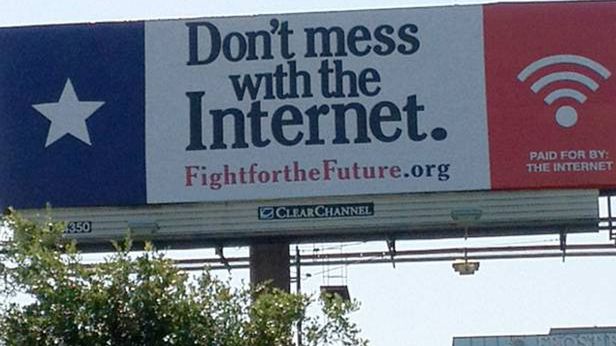 Popierał SOPA, teraz ma problem. Internauci nie zapominają 1