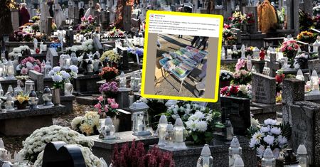 Rozstawili się przed cmentarzem. Zdjęcie trafiło do sieci