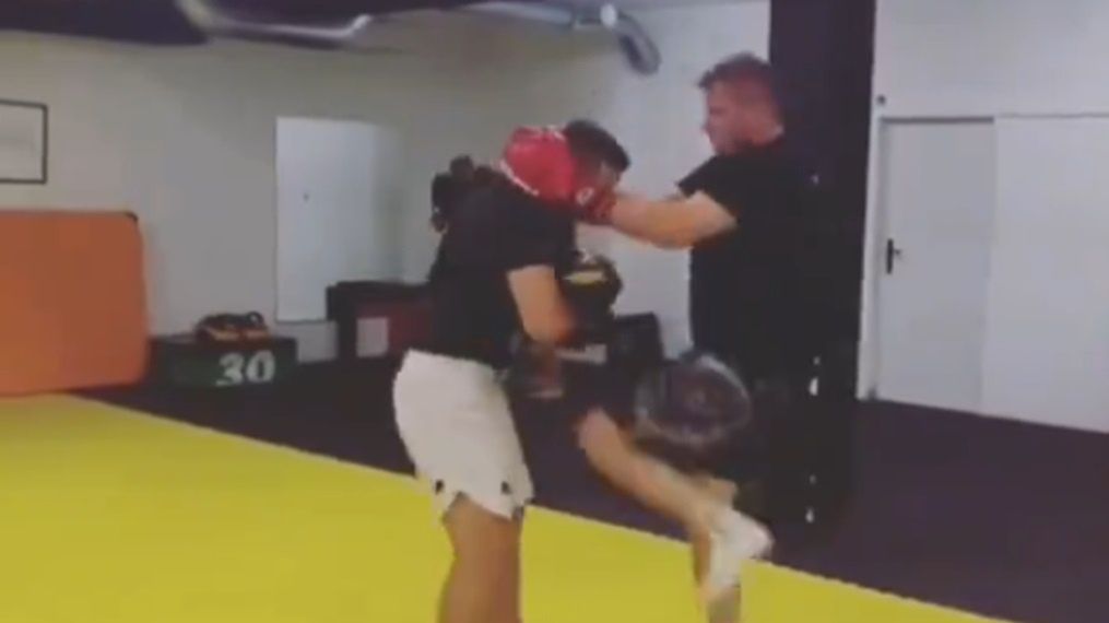 Na zdjęciu: Filip Chajzer (po prawej)