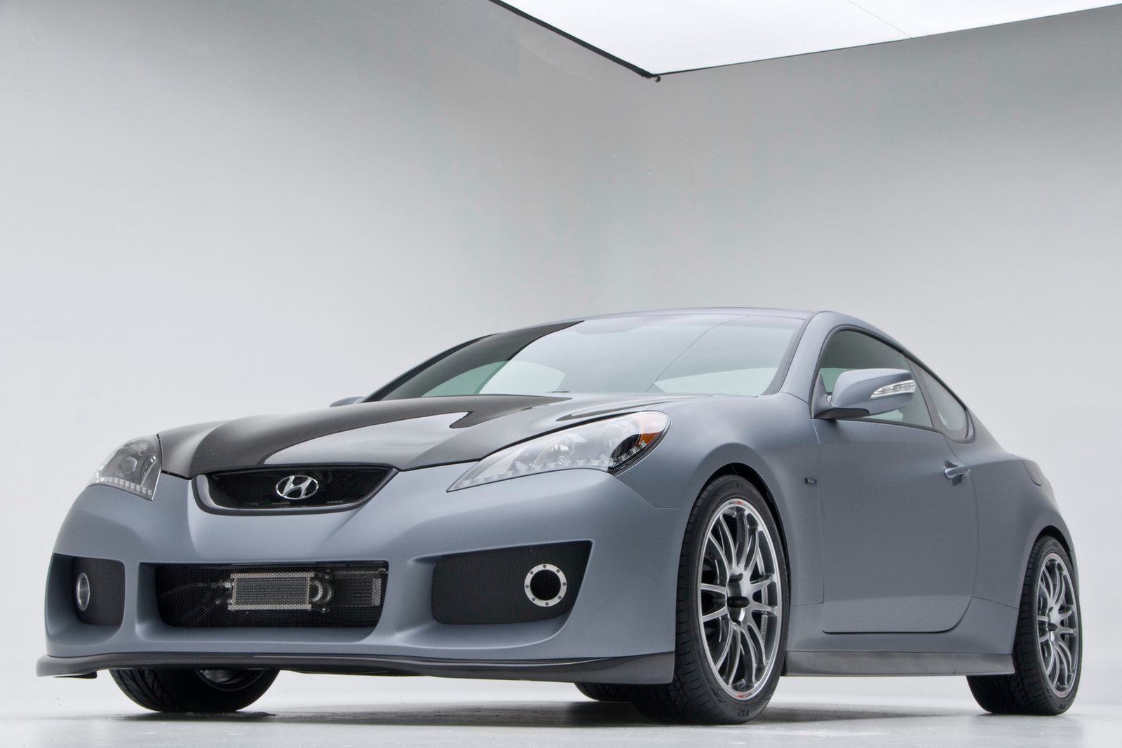 Hyundai Genesis Coupe Hurricane SC