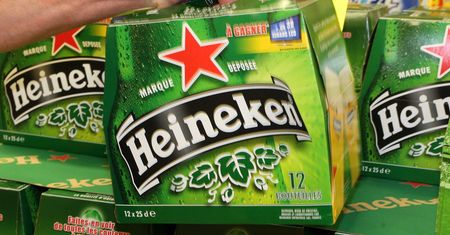 Heineken inwestuje w Rosji. Koncern przyznaje się i przeprasza