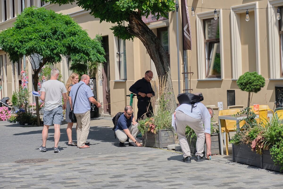 Kontrola ogródków gastronomicznych na deptaku