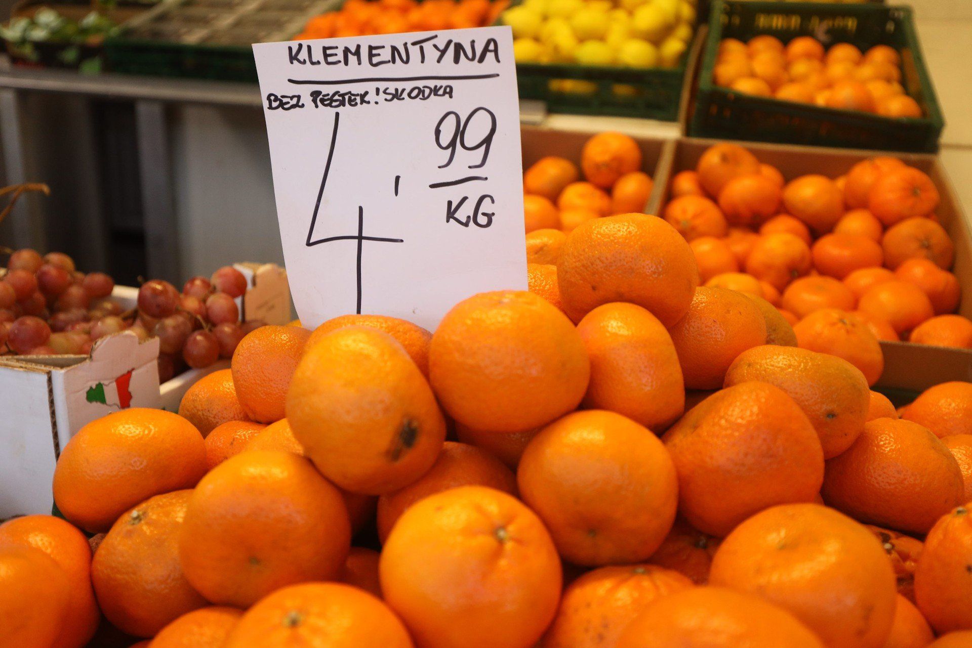 Ceny warzyw i owoców na Targowisku miejskim w Dąbrowie Górniczej