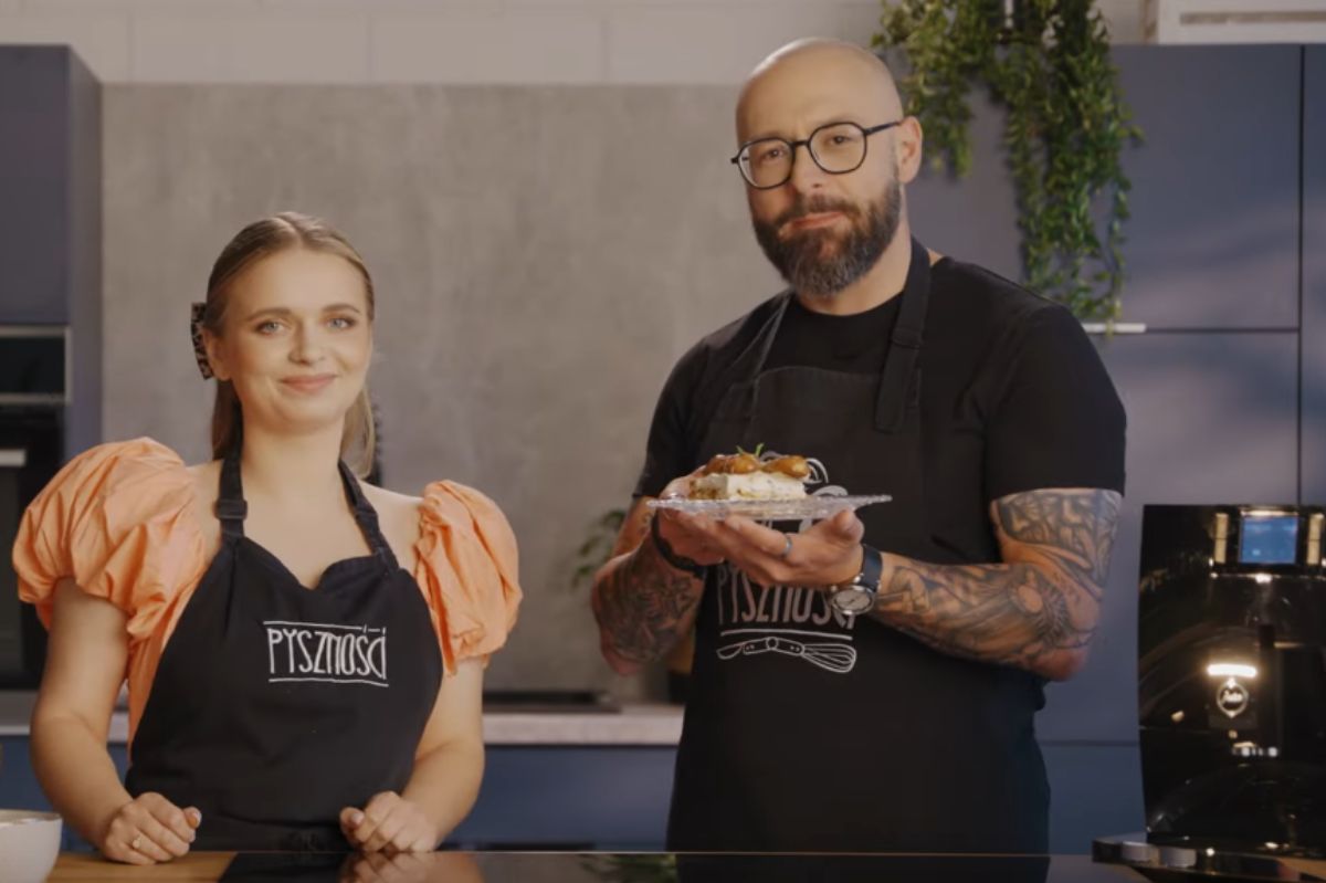 Zaparz kawę i zanurz w niej herbatniki. Pyszne ciasto bez pieczenia skradnie serca