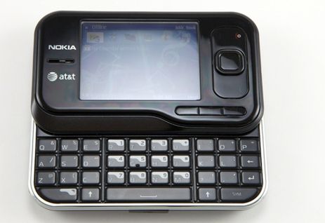 Nokia Mako z QWERTY na nieoficjalnych zdjęciach 1