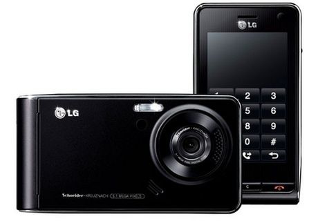 Młodszy brat Viewty zaakceptowany przez FCC 1