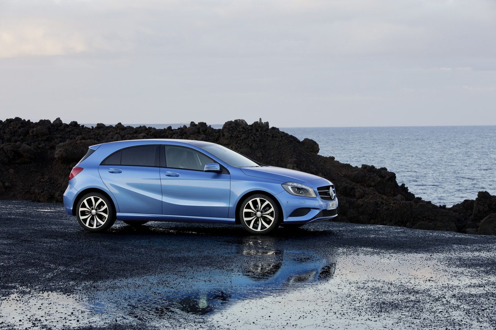 Mercedes-Benz klasy A (W176) - obszerna galeria prosto od producenta 86