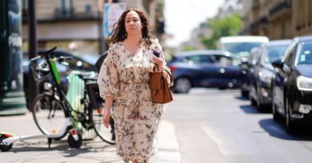 Letnie sukienki plus size. Przegląd nieoczywistych kreacji z sieciówek
