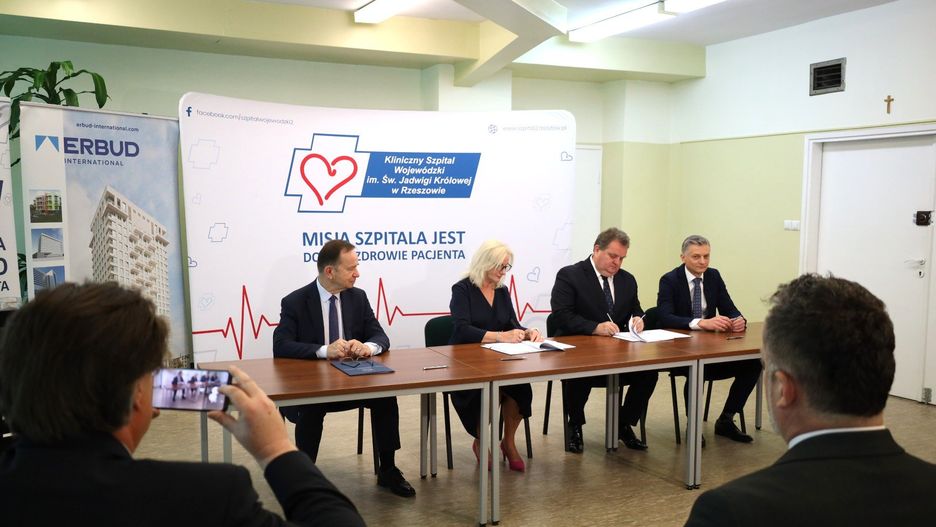 Umowa została podpisana w środę 28 maja 2025 roku