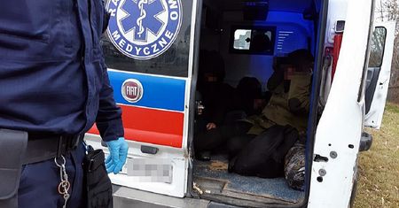 Polacy na potęgę przemycają migrantów. Rzecznik policji mówi, co im grozi