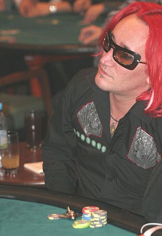 Stracił 2,5 MILIONA!