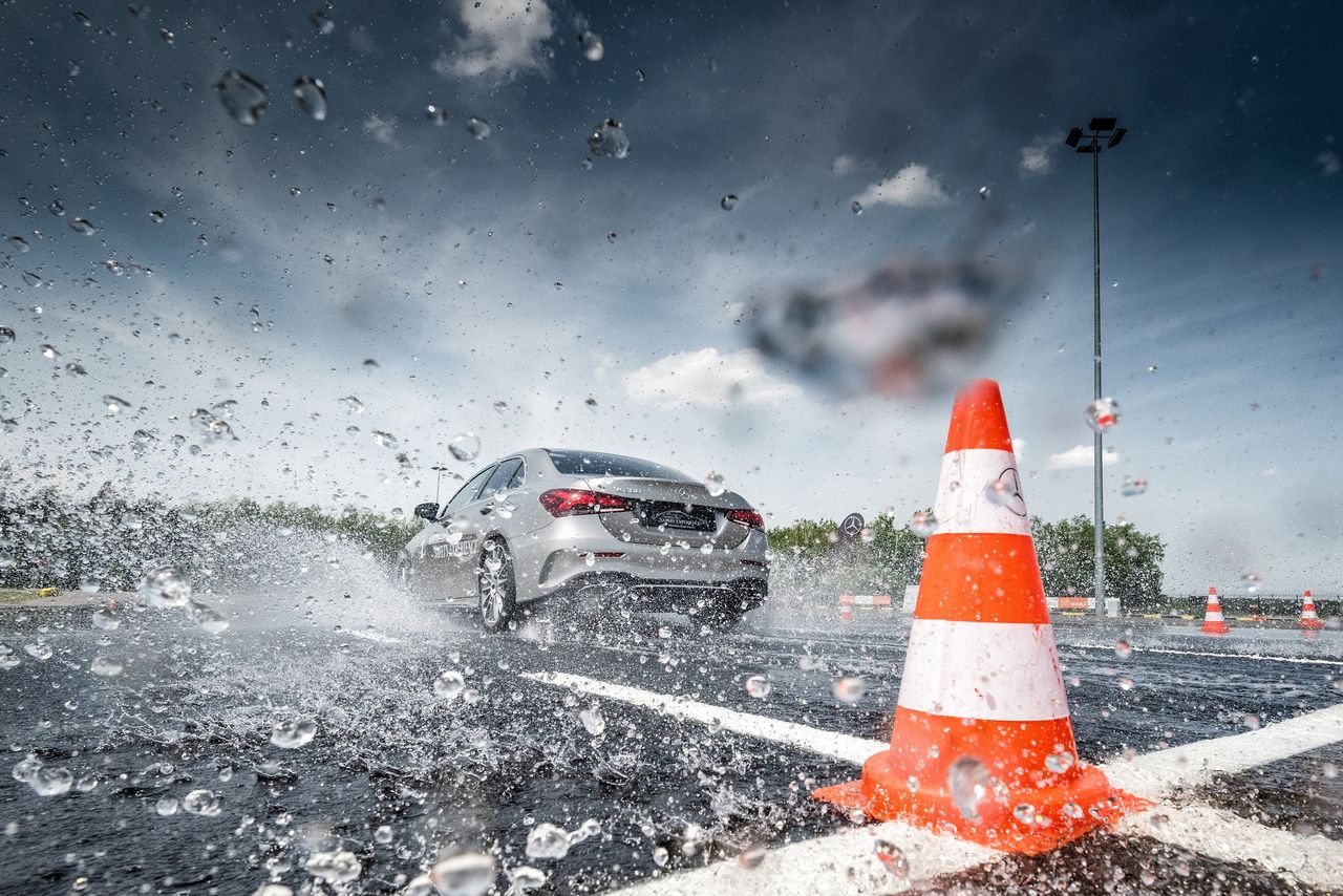 Mercedes-Benz Safety Experience (fot. Mercedes-Benz)