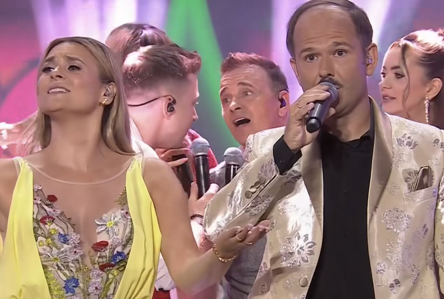 Festiwal Weselnych Przebojów nie przypadł do gustu internautów