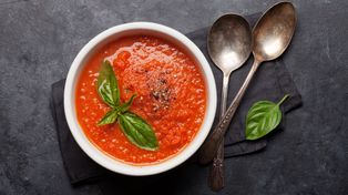 Gazpacho, tortilla i patatas al cabrales. Hiszpania na talerzu