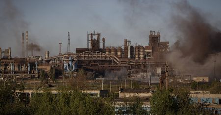 Pułk Azow: wszyscy cywile zostali ewakuowani z Azowstalu