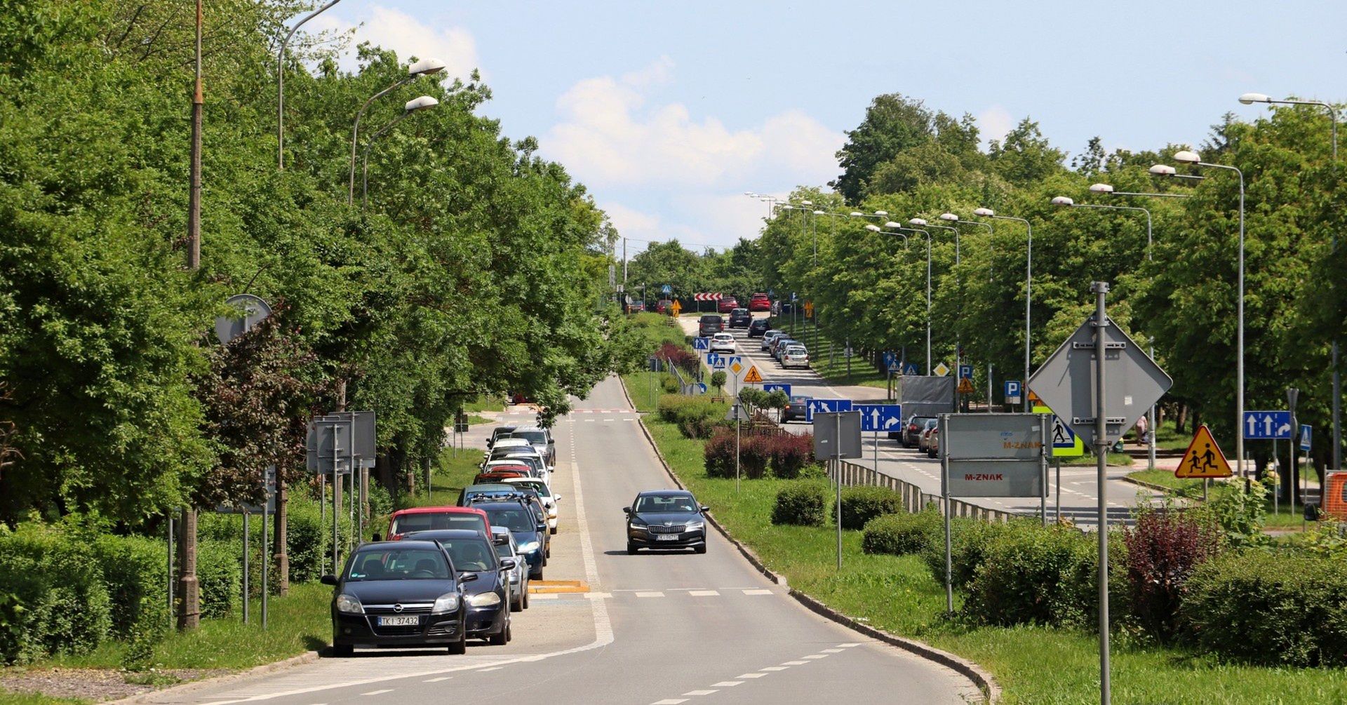 Utrudnienia parkingowe na ulicy Bohaterów Warszawy 6 czerwca