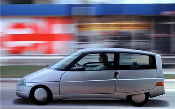 „Maluch” na gąsienicach i Syrena Sport. Zapomniane prototypy polskich samochodów 15
