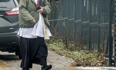 Księża zmieniają tradycję? "Kolęda nie może kojarzyć się z pieniędzmi"