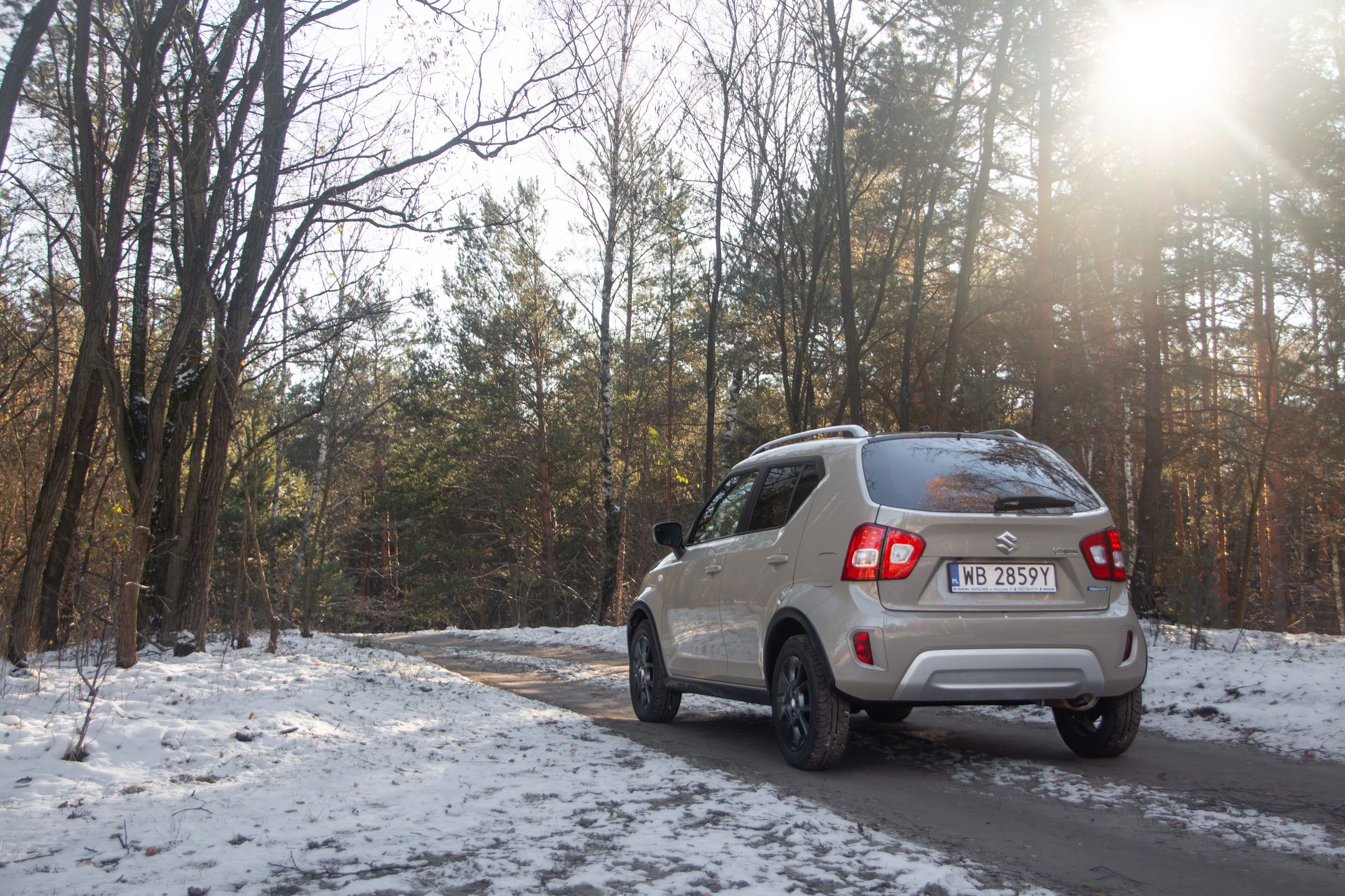 Suzuki Ignis Hybrid 2WD CVT