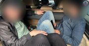 Szczecin: Jechali w ósemkę osobówką, dwaj siedzieli w bagażniku. Pijany kierowca stracił prawo jazdy