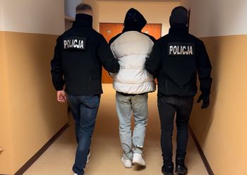 Słupsk: 19-latek zamordował mężczyznę, poćwiartował ciało i zakopał