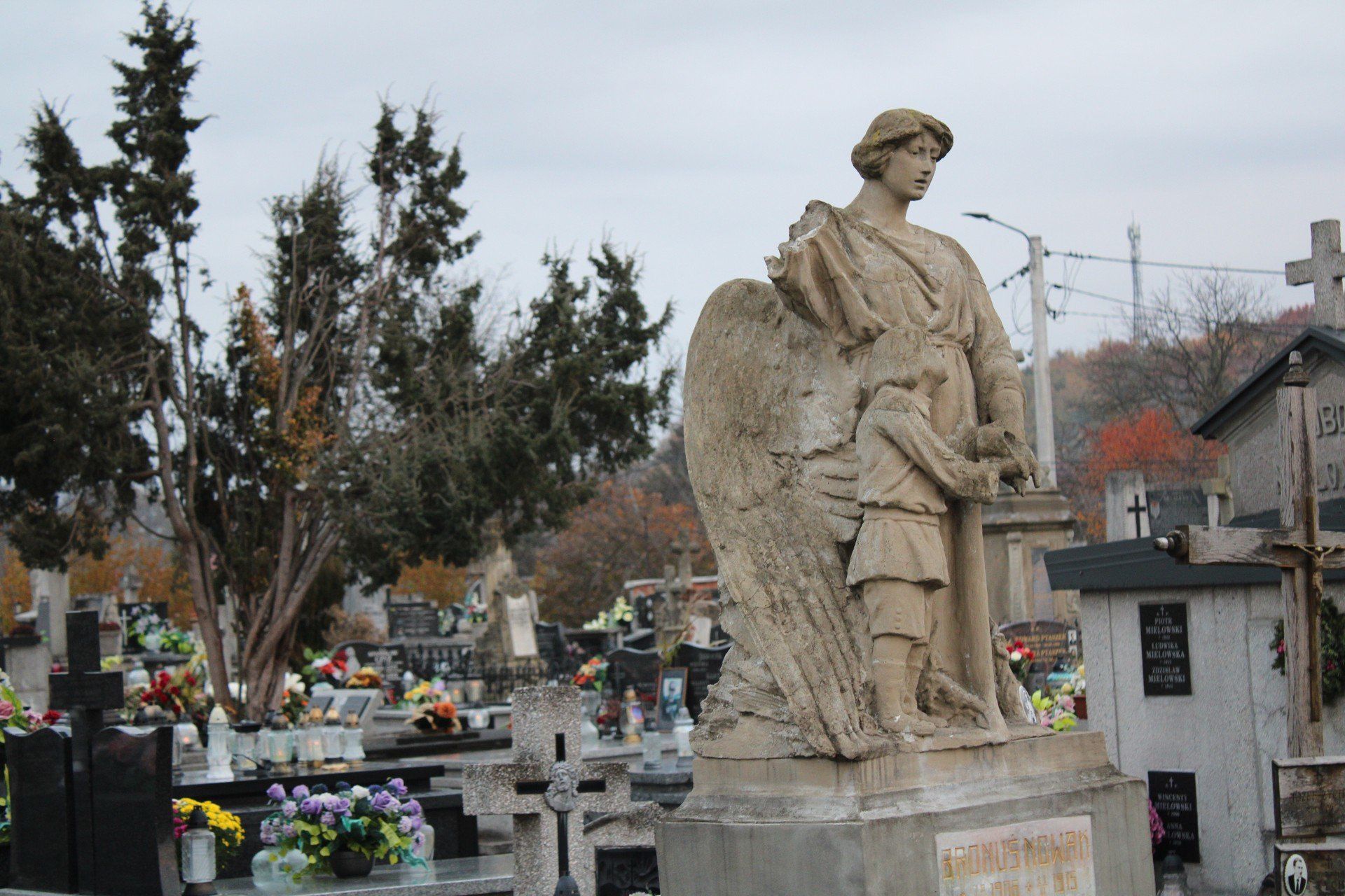 Cmenatrz Parafialny w Gorlicach