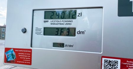 Ceny paliw na wakacje. Spora obniżka, ale nie diesla