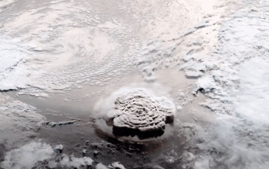 Potężna erupcja podwodnego wulkanu. Te zdjęcia ukazują siłę żywiołu 3