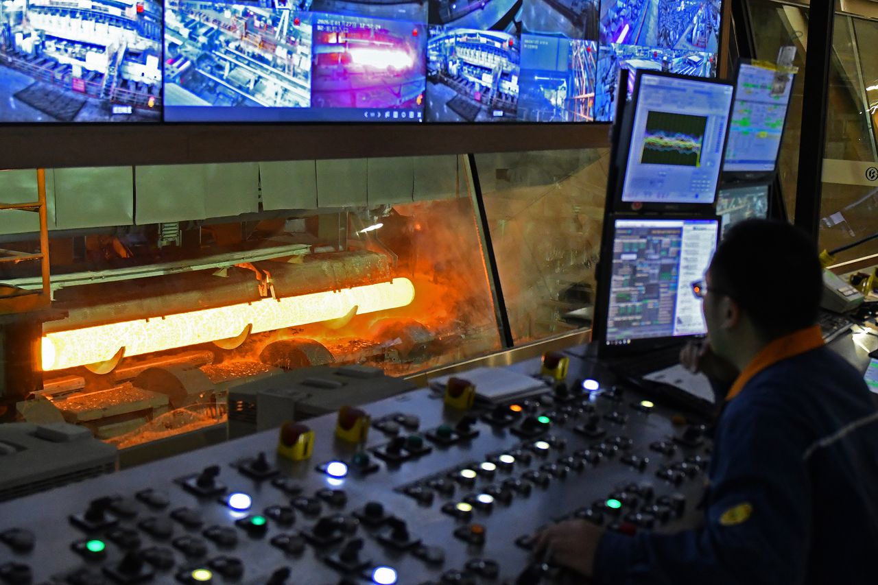 RPA uderza w chińską stal. Cła antydumpingowe sięgają niemal 75 proc.