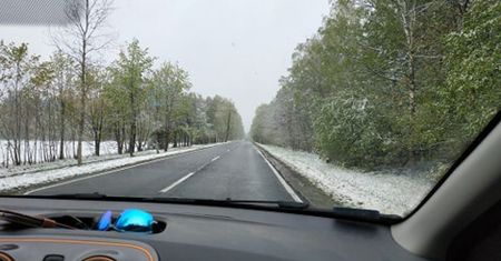 Wrocław. Śnieg na ulicach. Uwaga na drogach