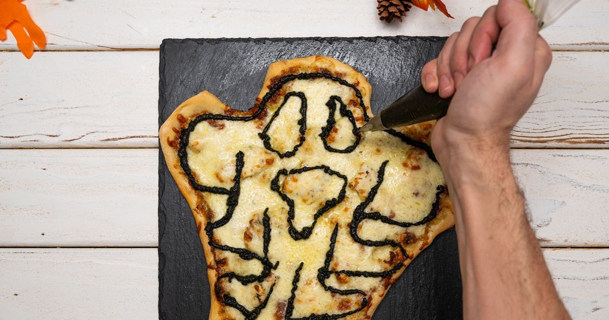 Planning a Halloween party? Ghost pizza will be perfect