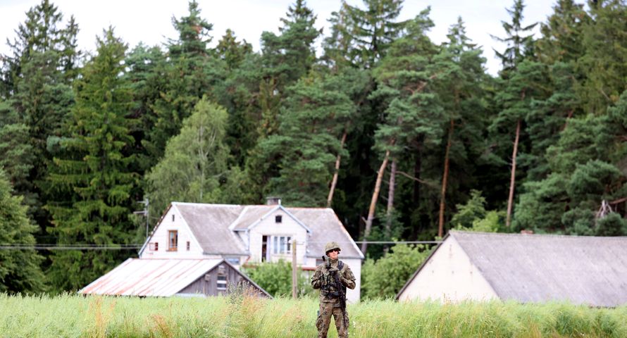 Interia opublikowała tekst, w którym AI wylicza, kiedy Rosja zajmie przesmyk suwalski. Wydawca strony głównej odmówił publikacji