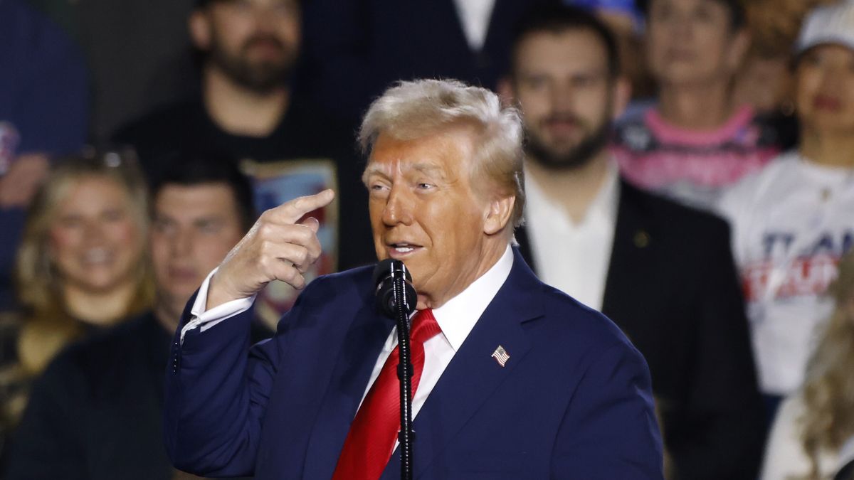 US President Donald J. Trump speaks at an event at the Circa Resort and Casino in Las Vegas, Nevada, USA, 25 January 2025. EPA/BIZUAYEHU TESFAYE Dostawca: PAP/EPA.