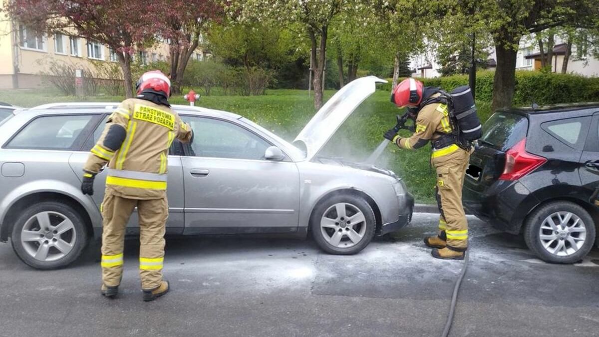 Pożar audi na ul. Olchowej w Lublinie