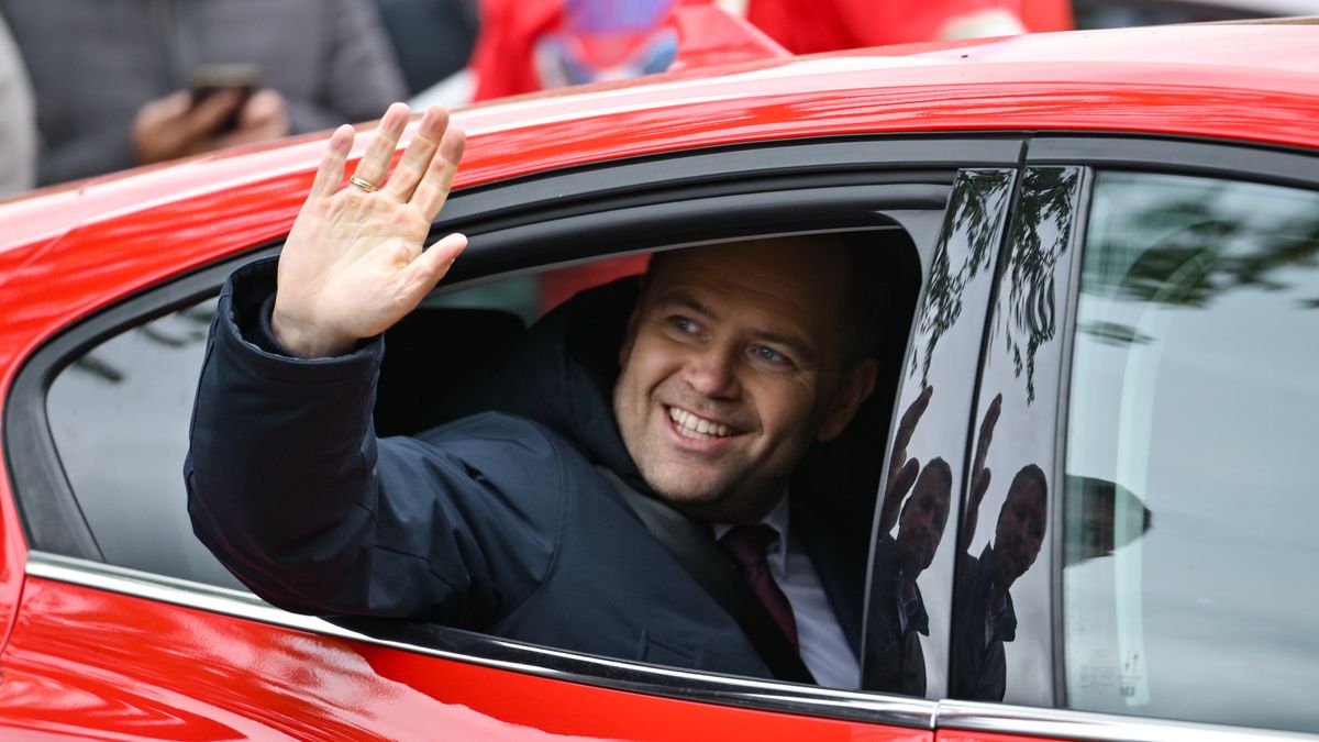 Karol Nawrocki tłumaczy się z 